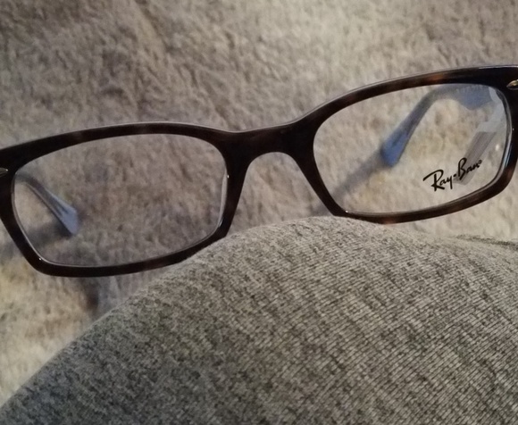 Coach Eyeglass frames - Picture 2 of 4